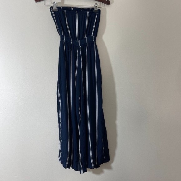 Urban Outfitters Jumpsuit Blue Stripe - Picture 5 of 6